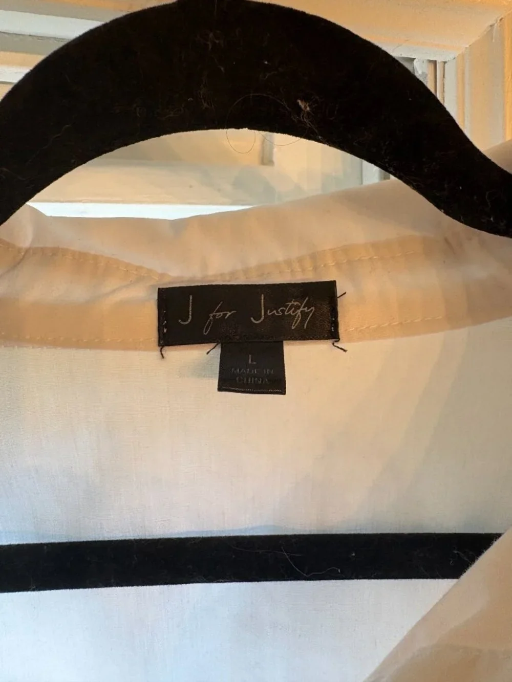 J for Justify White Oversized Button-Down Shirt (L)